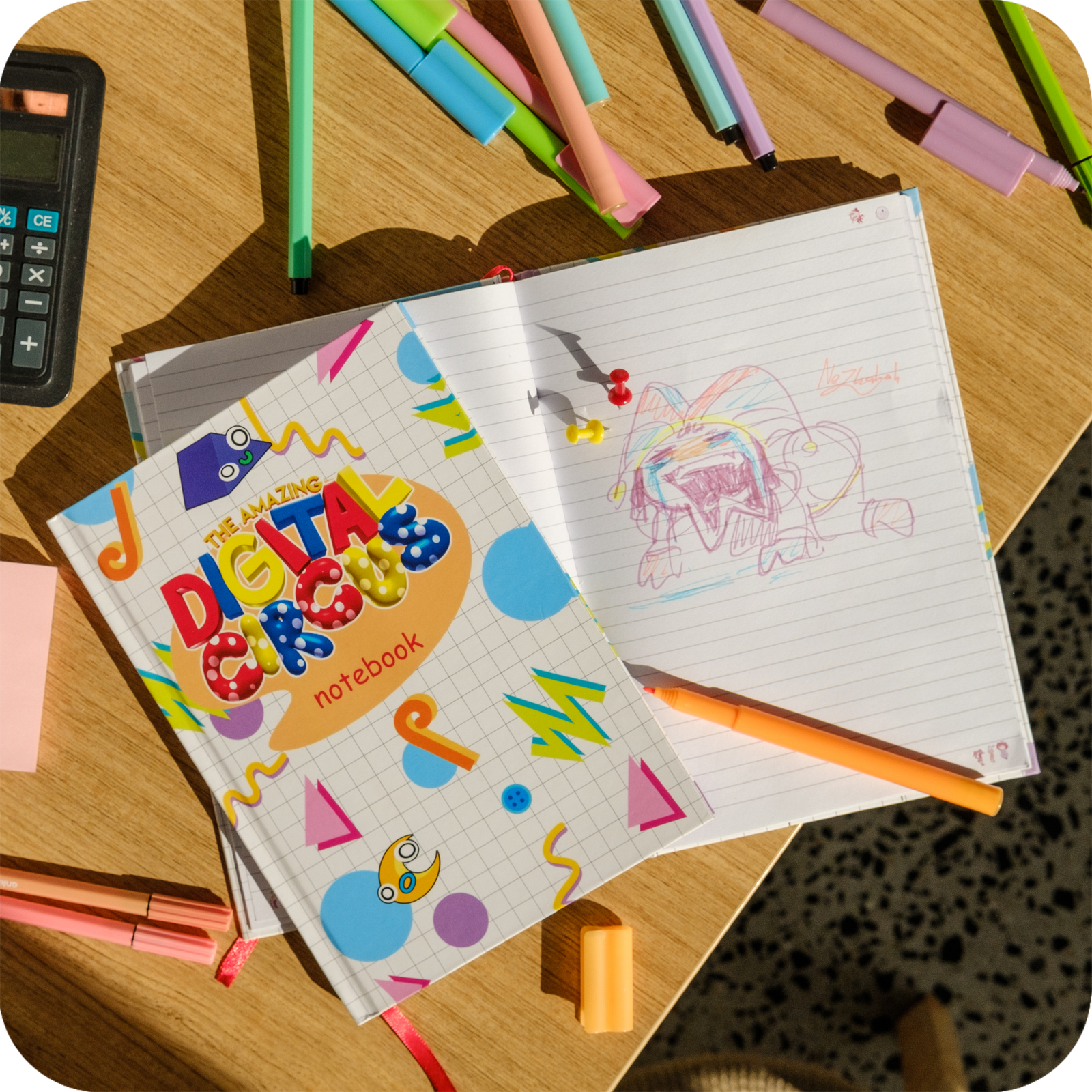 Caderno de O Incrível Circo Digital